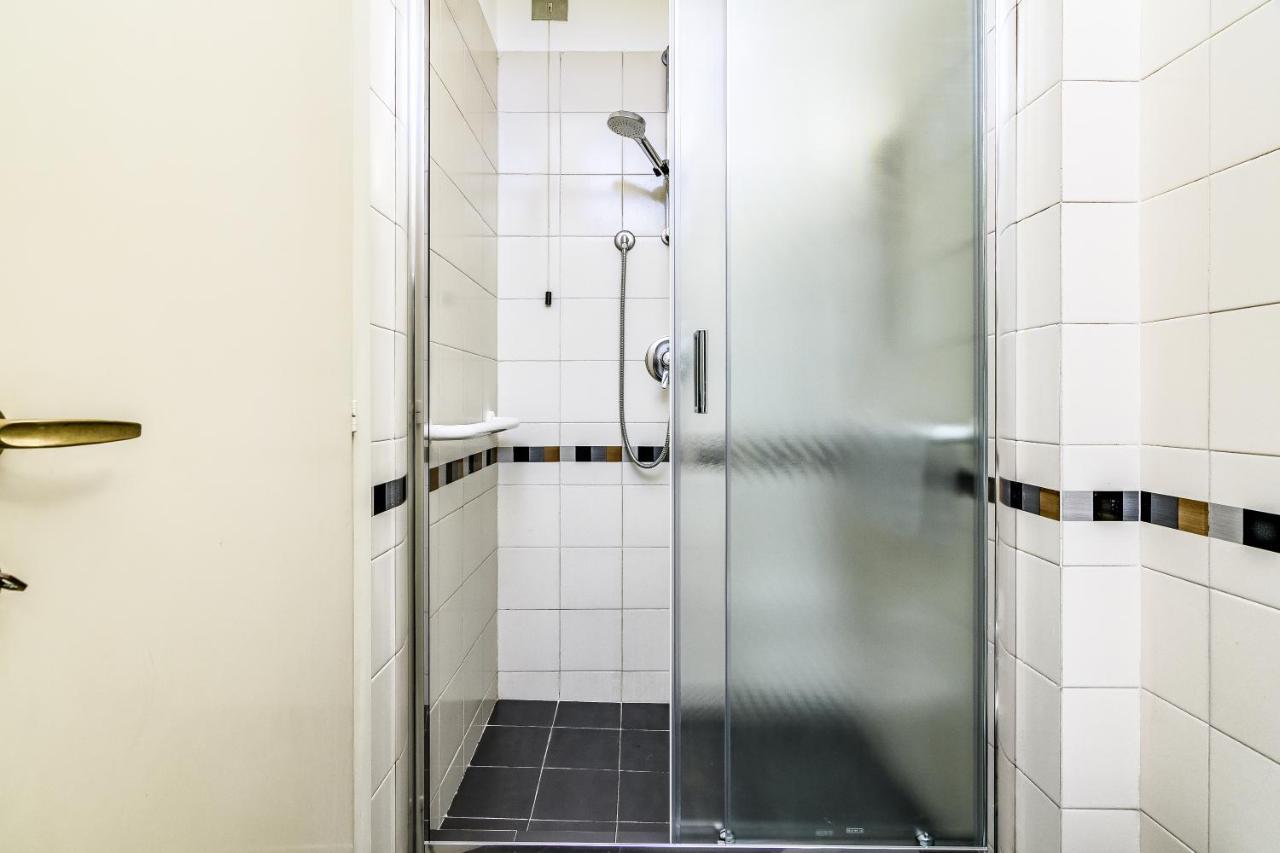 Appartement Huge Center Guastalla Gardens 8pax *