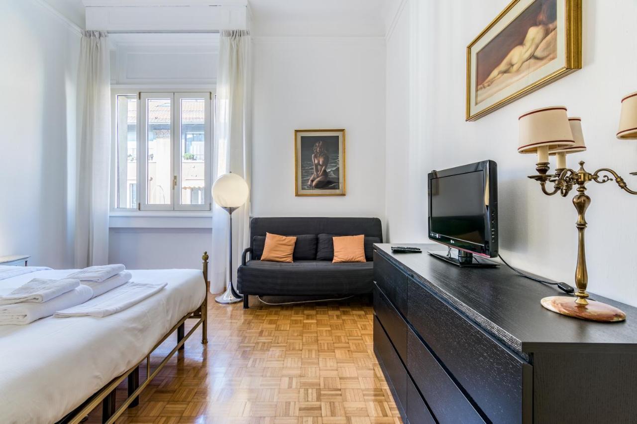 Appartement Huge Center Guastalla Gardens 8pax *