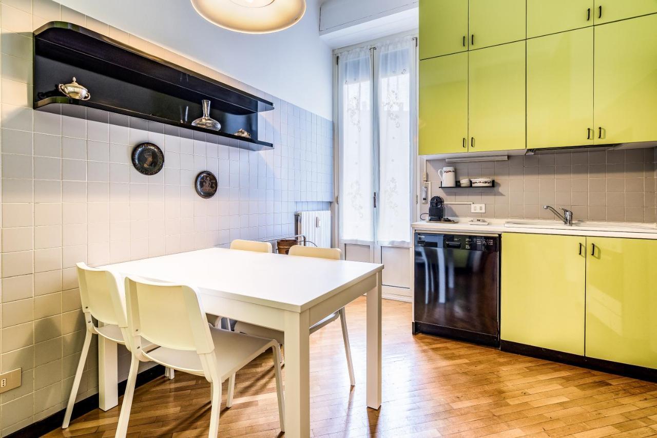 Huge Center Guastalla Gardens 8pax Appartement *